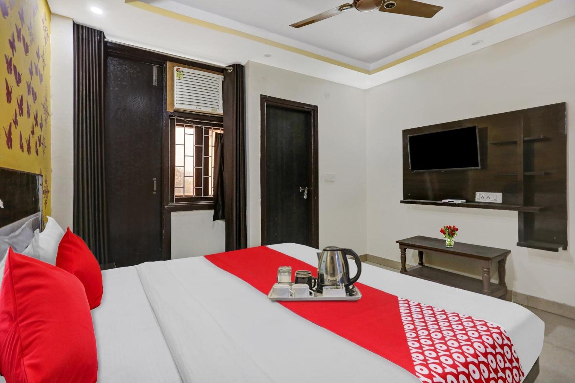 Hotel O Hotel Blue Orchid Neu-Delhi Exterior foto
